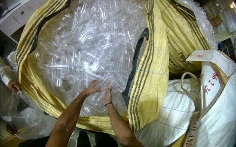 Plastics packing: first person frame